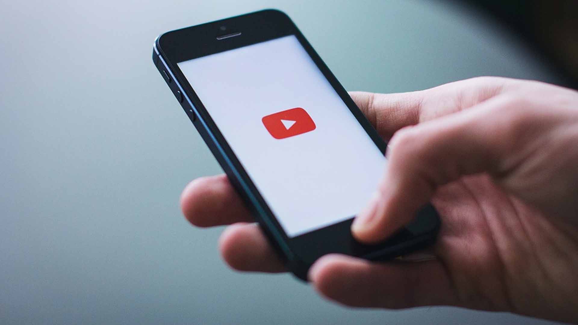 Jak na titulky do videa na Facebooku a YouTube